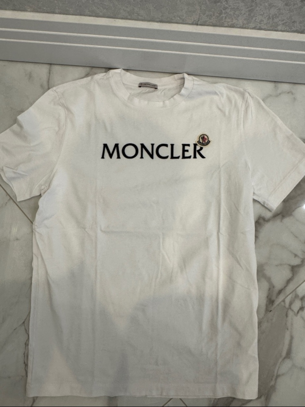 Moncler White Short Sleeve Logo Crewneck Tee